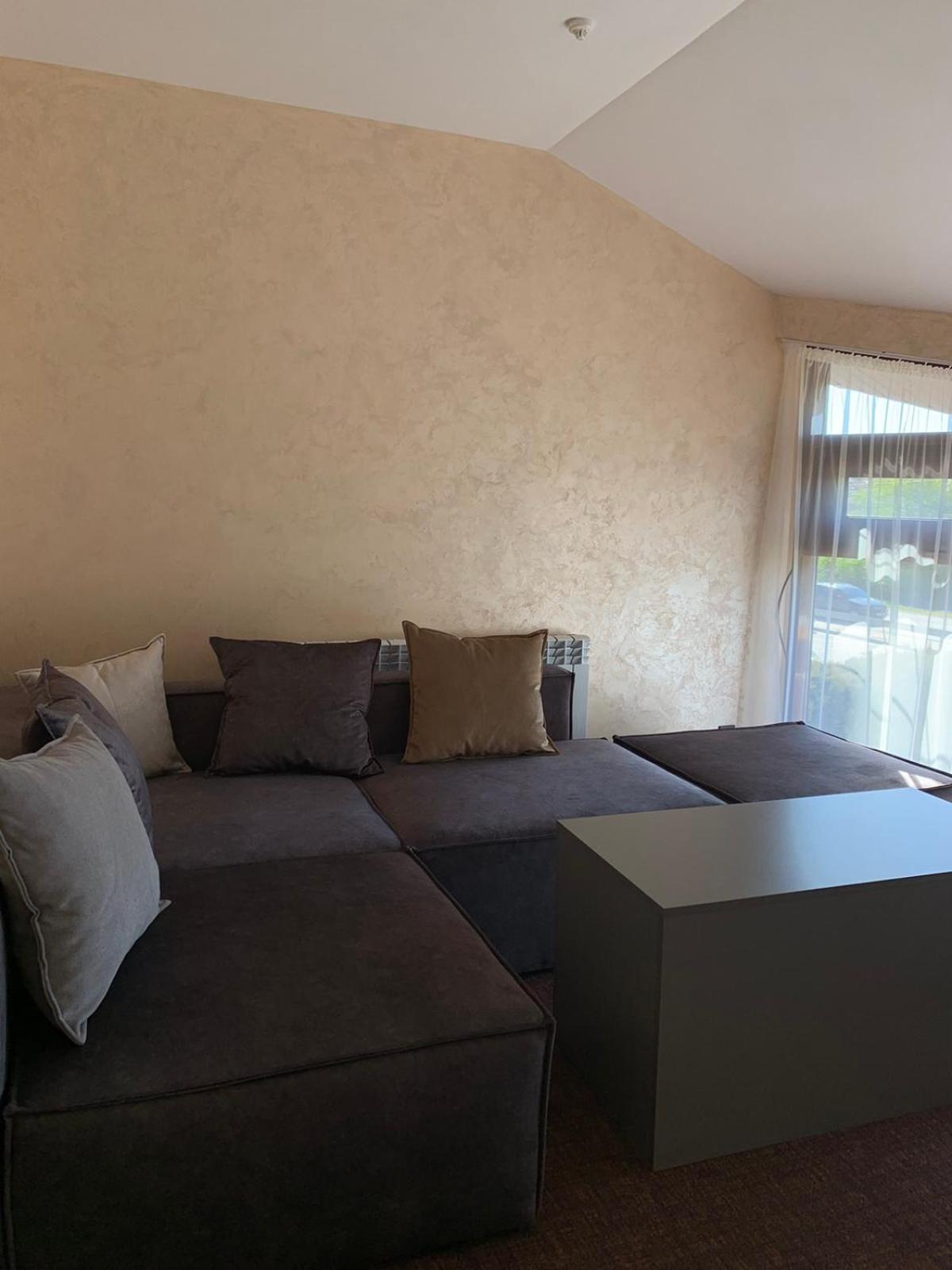 Arta City Hotel Yavoriv  Esterno foto